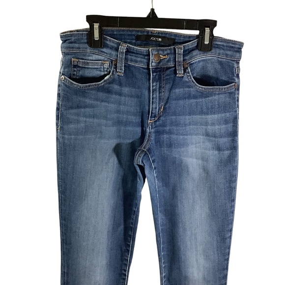 Joe’s Zelma Petite Skinny Jeans - Picture 2 of 14